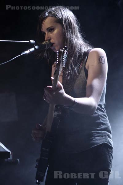 HOLLY MIRANDA - 2010-07-19 - PARIS - Nouveau Casino - 